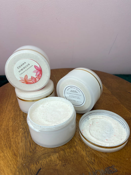 Derma Hibiscus Foaming Face wash - (Super cleanser with whitening effect )