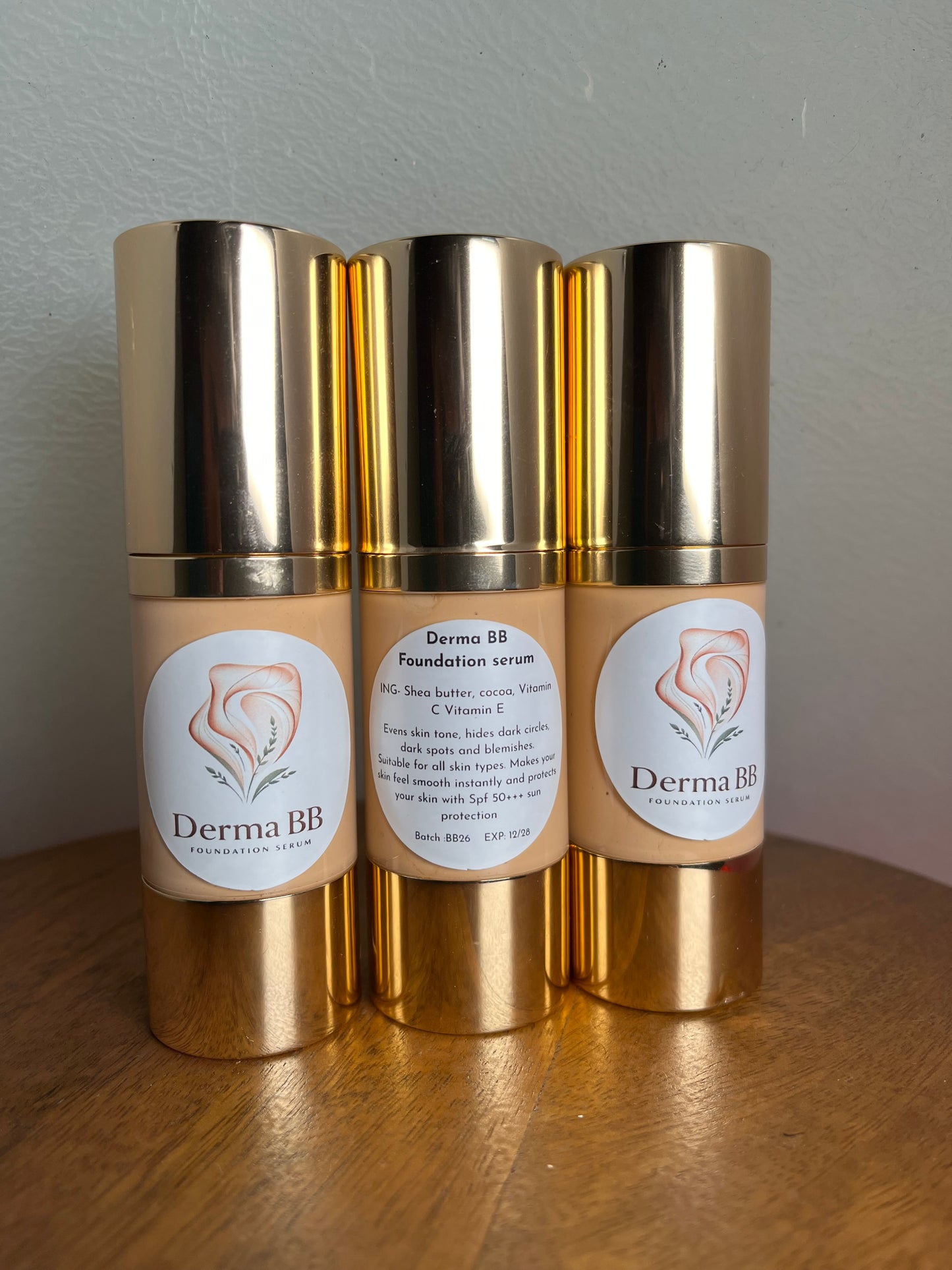 Derma BB Foundation serum