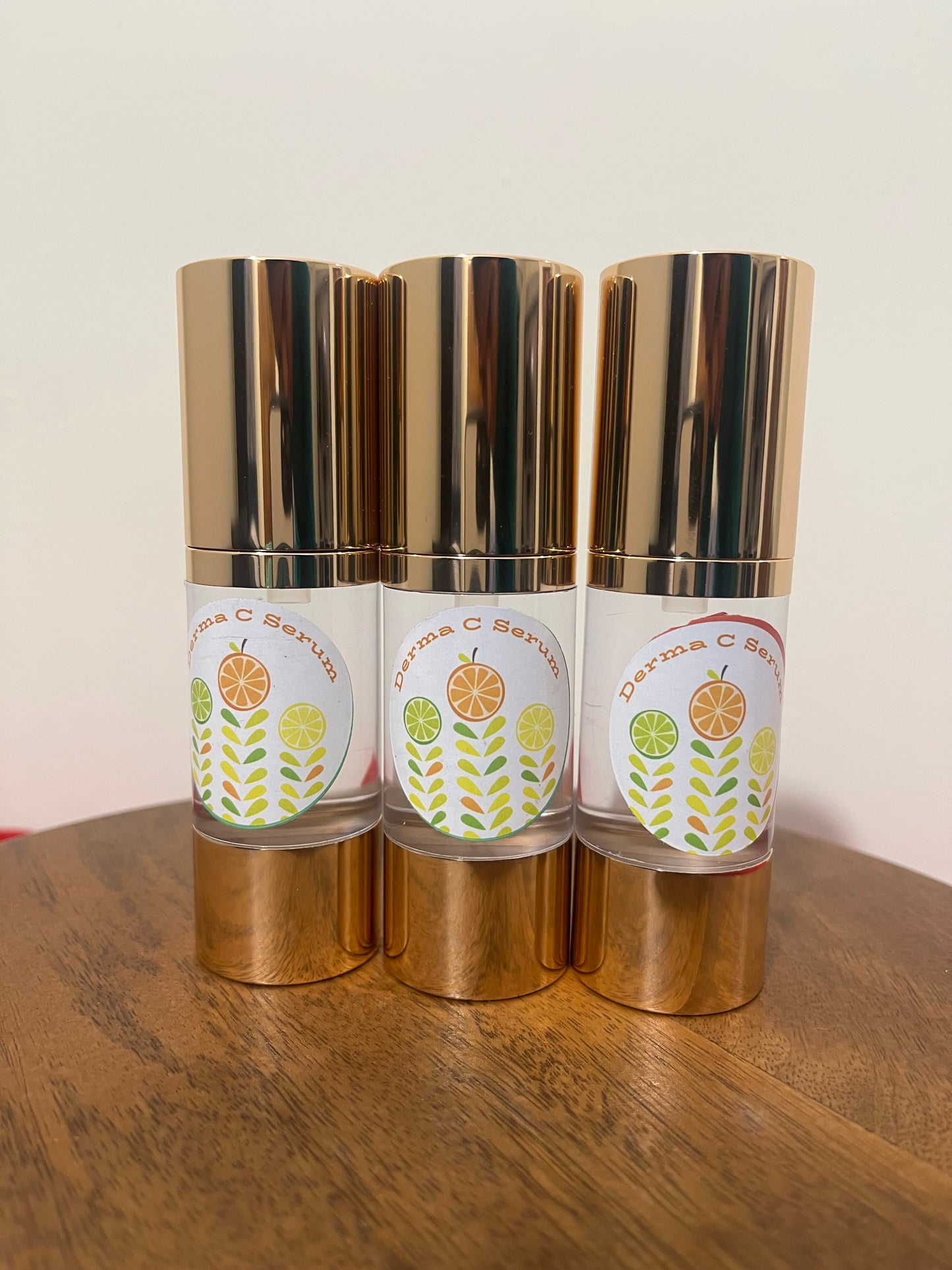 Derma C / Vitamin C serum- (Advanced hydrating cream to keep your skin bright and hydrated)